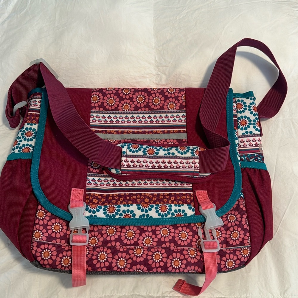 Garnet Hill kids messenger book bag